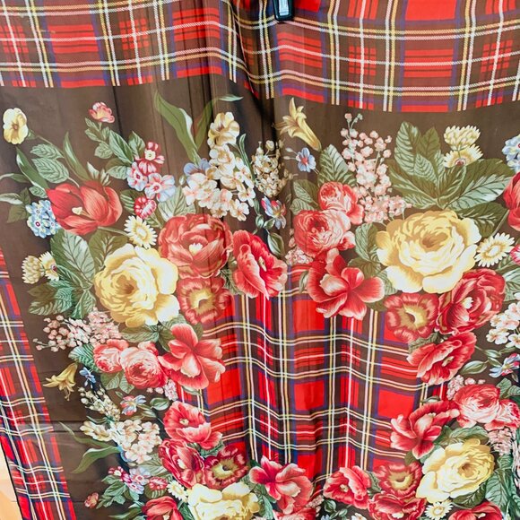Ralph Lauren 100% Silk Scarf – Tartan Plaid with Floral Design 33”x33” Hand Rol - Picture 7 of 7